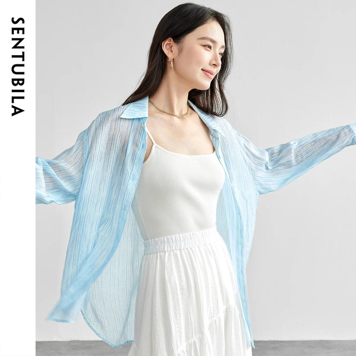 

SENTUBILA Fashion Long Sleeved Shirt For Women 2025 Spring New Sunscreen Breathable Striped Loose Sunshade Beach Top 151C58263