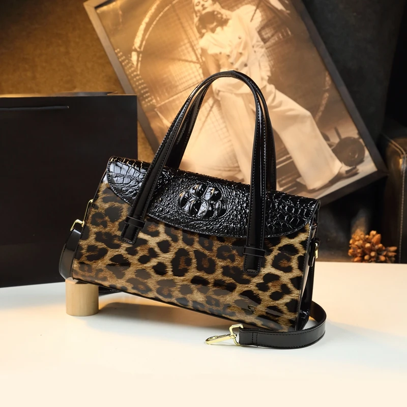 2023 New Genuine Leather Women\'s Handbags Lady Shoulder Messenger Bag Leopard Luxury Fashion Top Handle Portable Boston Bags