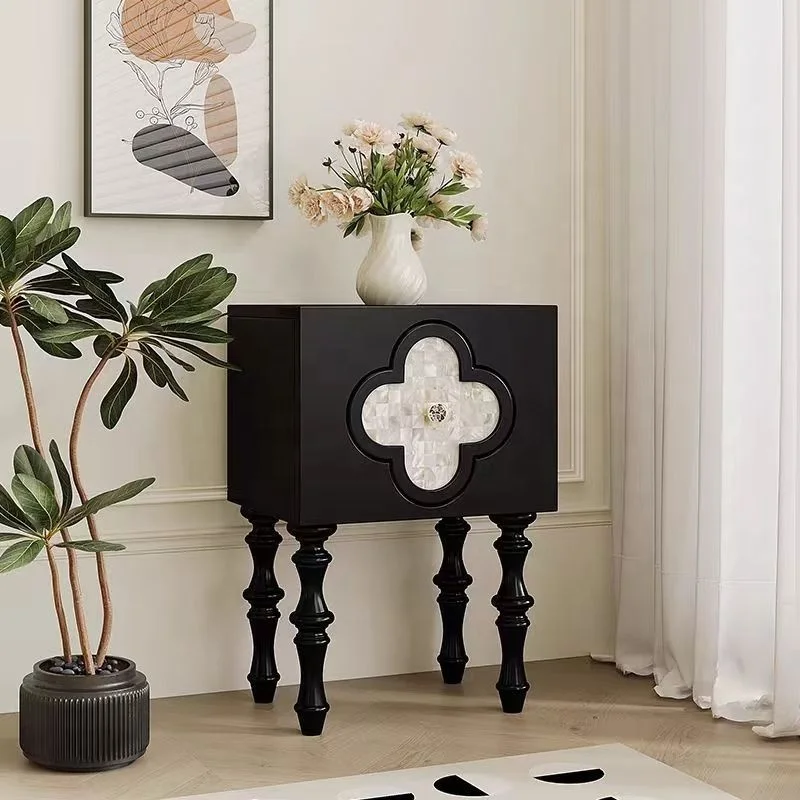 Vintage French Nightstand Solid Wood Side Table Four-leaf Clover Corner Table For Bedroom