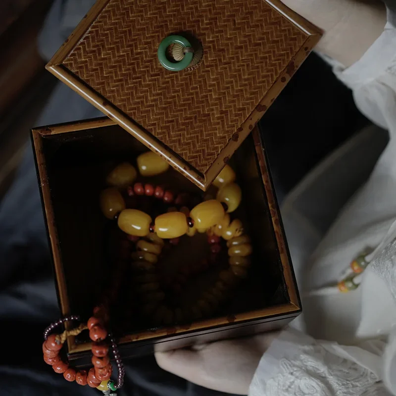 DSA bamboo inlaid bamboo cultural play embroidery box, bracelet bead storage box, classical needle and thread storage box
