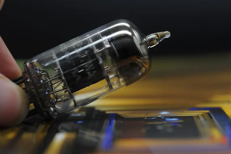 for American GE triple-layered black-screen D ring 12AT7/6201/ECC81/ECC801S antique matched vacuum tubes