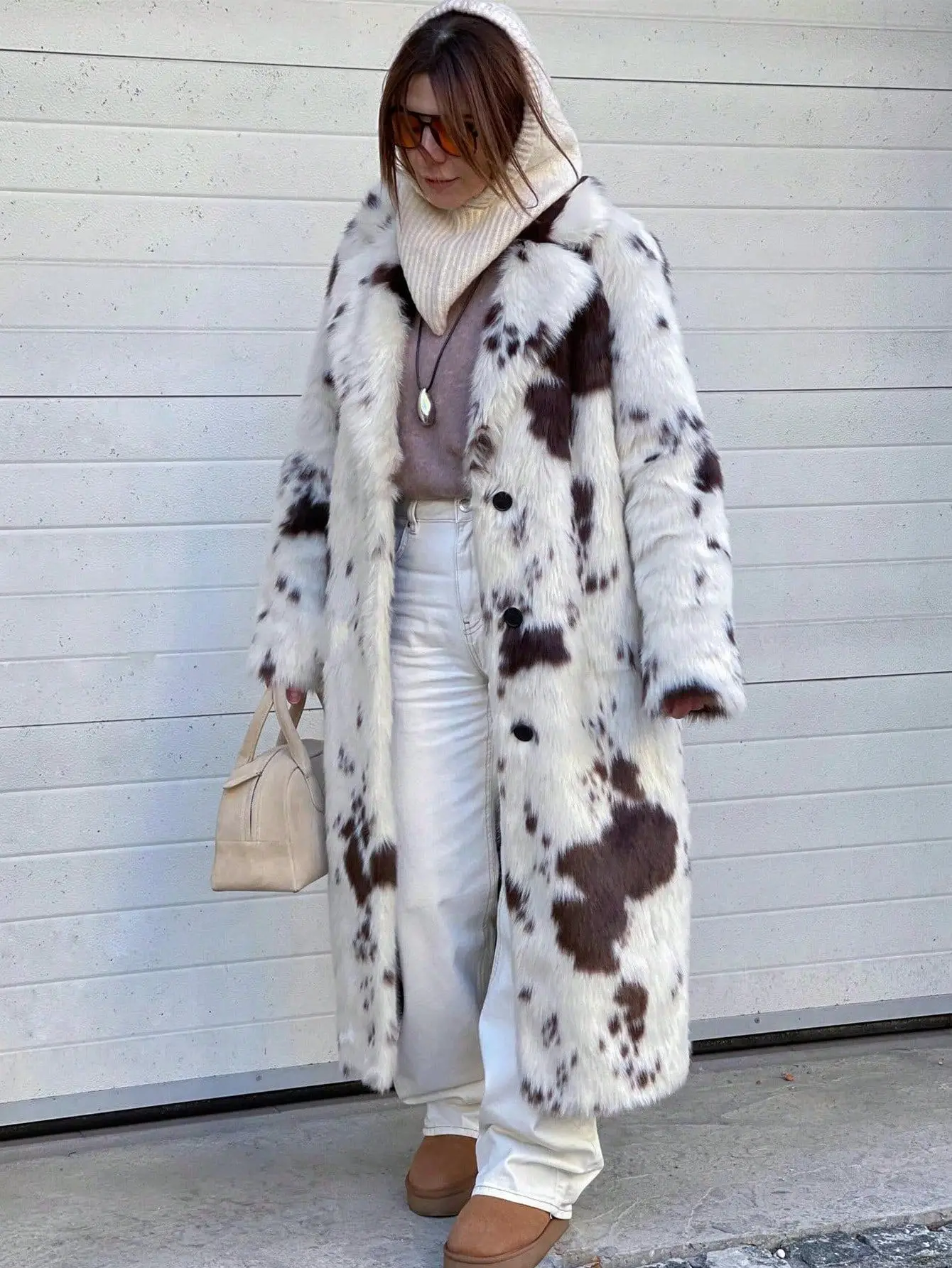 

New 2026 Luxury Hot Brand Fashion Cow Print Long Faux Fur Coat Jacket Women Winter Thick Warm Outerwear Fluffy Maxi Overcoat