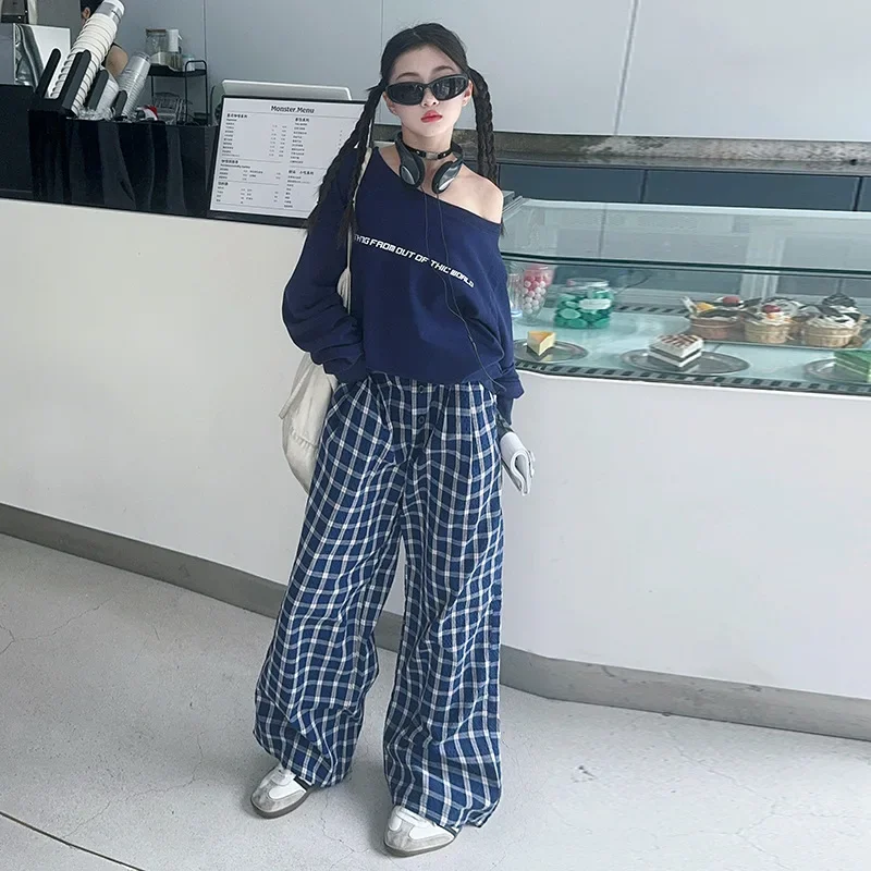 

Girls Suits 2024 Autumn New Childrens Clothes Girls Baby Oblique Shoulder Hoodie Blue Checkered Wide-leg Pants Two-piece Set