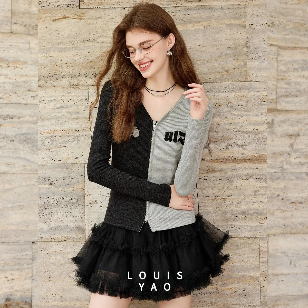 

LOUISYAO Commuter Contrast Color Knitted Cardigan 2025 Autumn Tops Micro Elastic Knit Shirt Splicing Zipper Women's T-shirt