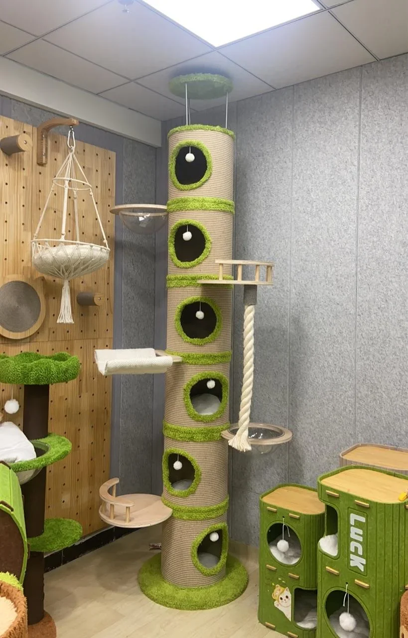 aHigh Quality Eco-Friendly Large Luxury Cat Tree With Holes Spacecraft Design And Climbing Frames For Indoor Use Carton Packed