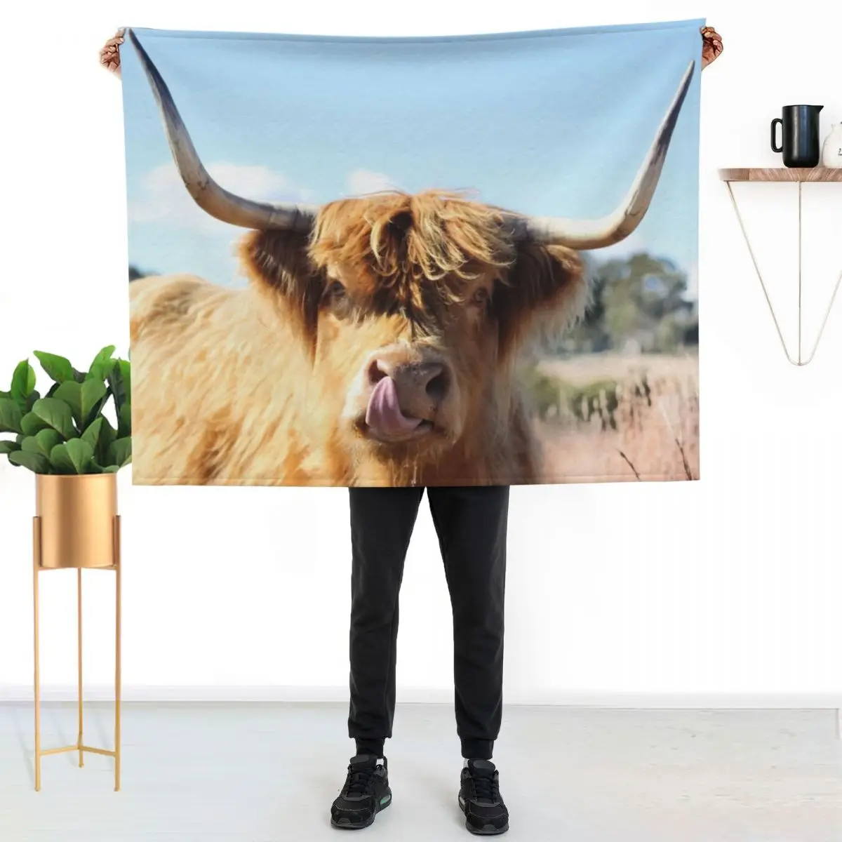 Tongue out Highland cow Throw Blanket Cozy Throw Blanket for Bed Sofa Chair