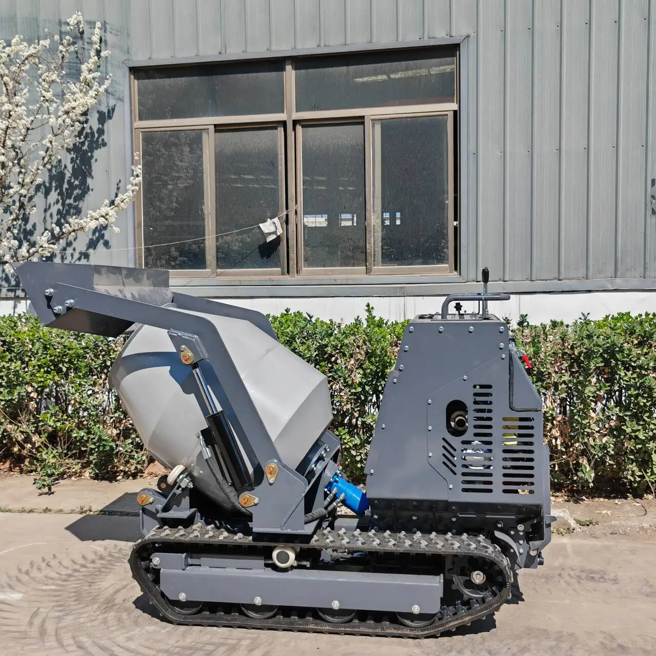 طبلة التحميل الذاتي خلاط الخرسانة الذاتي تحميل آلة خلط الخرسانة المتنقلة خلاط الاسمنت الصغير الناقل #6