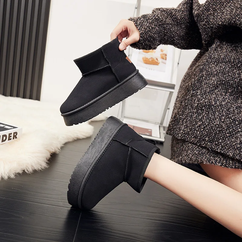 

Женские зимние сапоги 2026 на толстой подошве для увеличения роста, на флисовой подкладке, утолщенные, теплые, нескользящие, короткие, без застежек