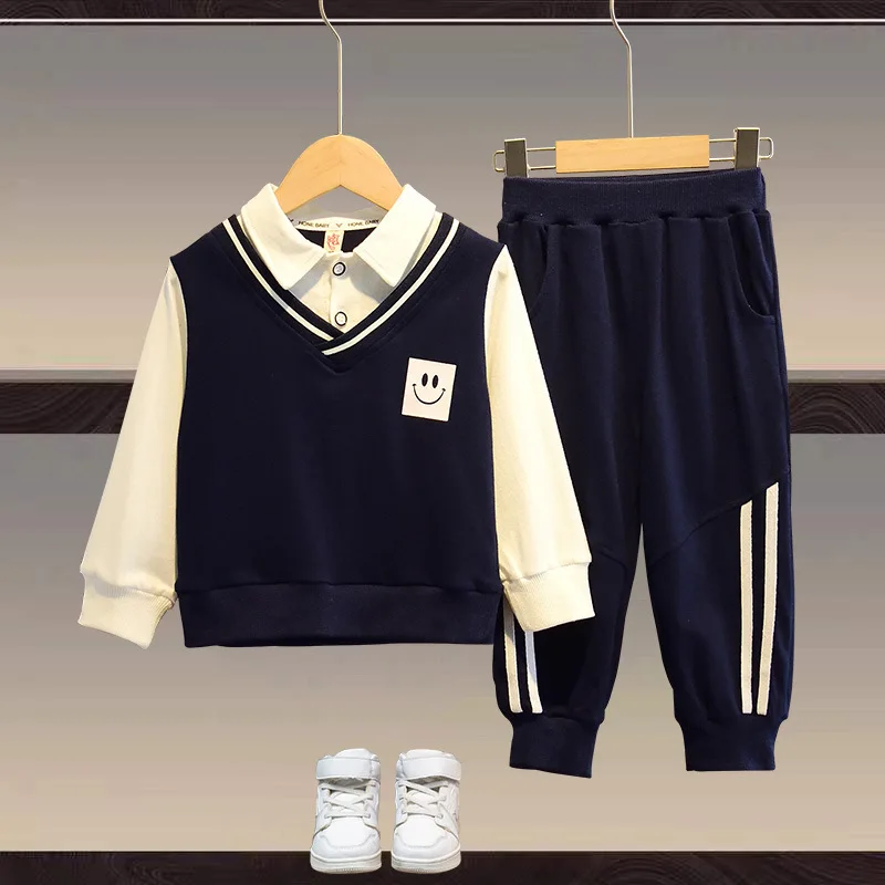 

Boys' Korean Version Lapel Sweatshirt Set With Solid Color Versatile Autumn New Style, Sporty And Fake Two-Piece Set, Trendy