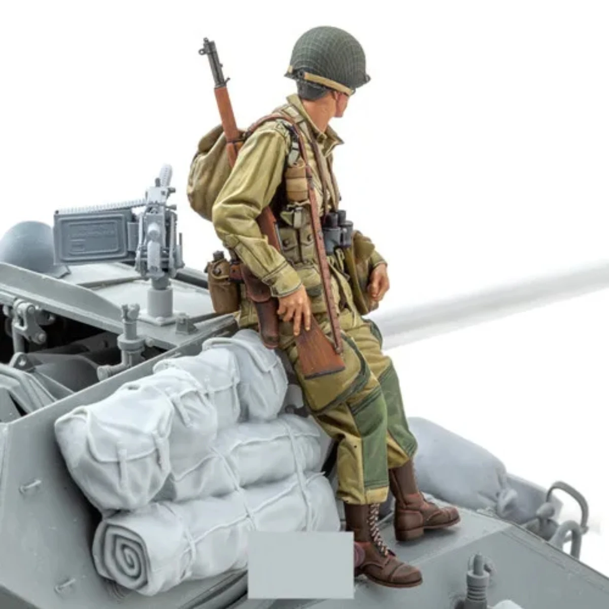 1/16 resin soldier model GK - WWII US Army M8 crew members - unassembled and unpainted DIY kit - 1246R view 3