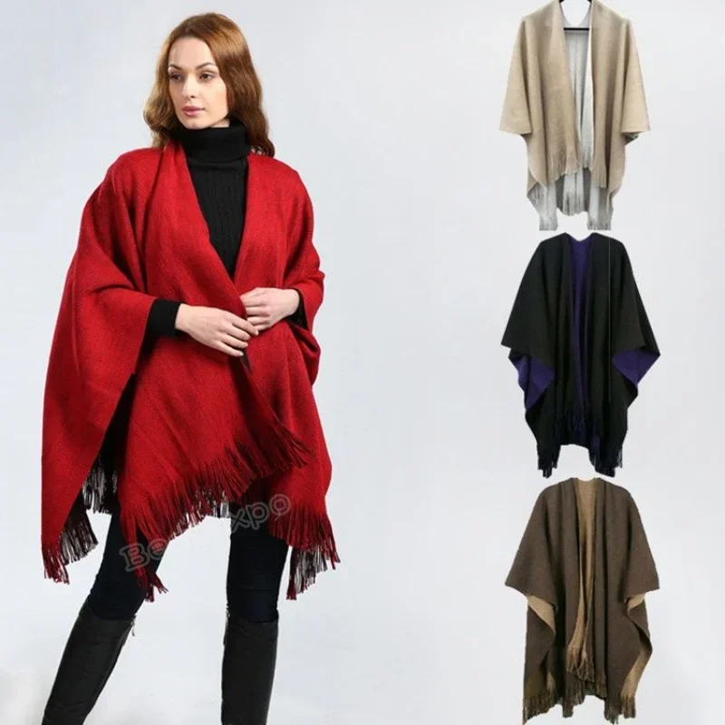 Women\'s Fashionable Print Shawl Cape Poncho with Double-sided Fringe Knit and Split Hem Capes & Ponchos Feminino Capes Q352