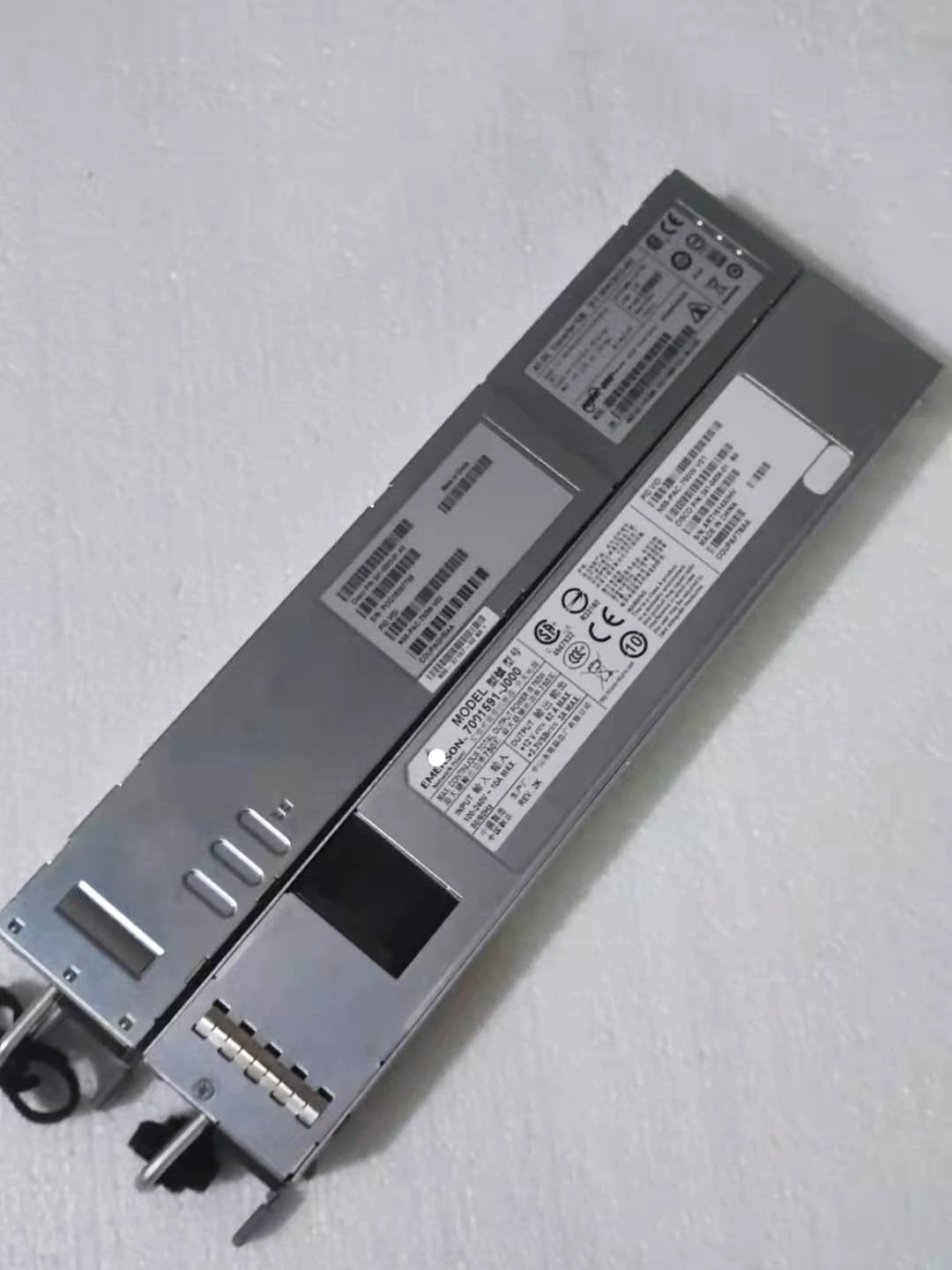 

N55-PAC-750W CISCO 750W 80+ ПЛАТИНОВЫЙ БЛОК ПИТАНИЯ ДЛЯ CISCO NEXUS 5548UP