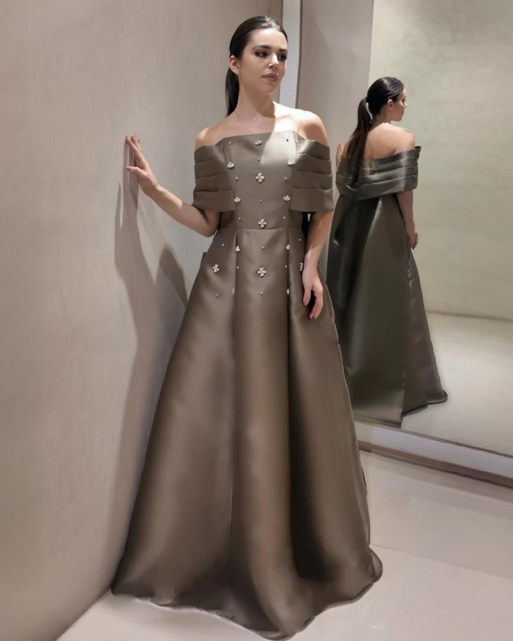 

Customized Matching Elegant Charmeuse Rhinestone Pleat A-line Off-the-shoulder Long Dresses Bespoke Occasion Dresses Classic