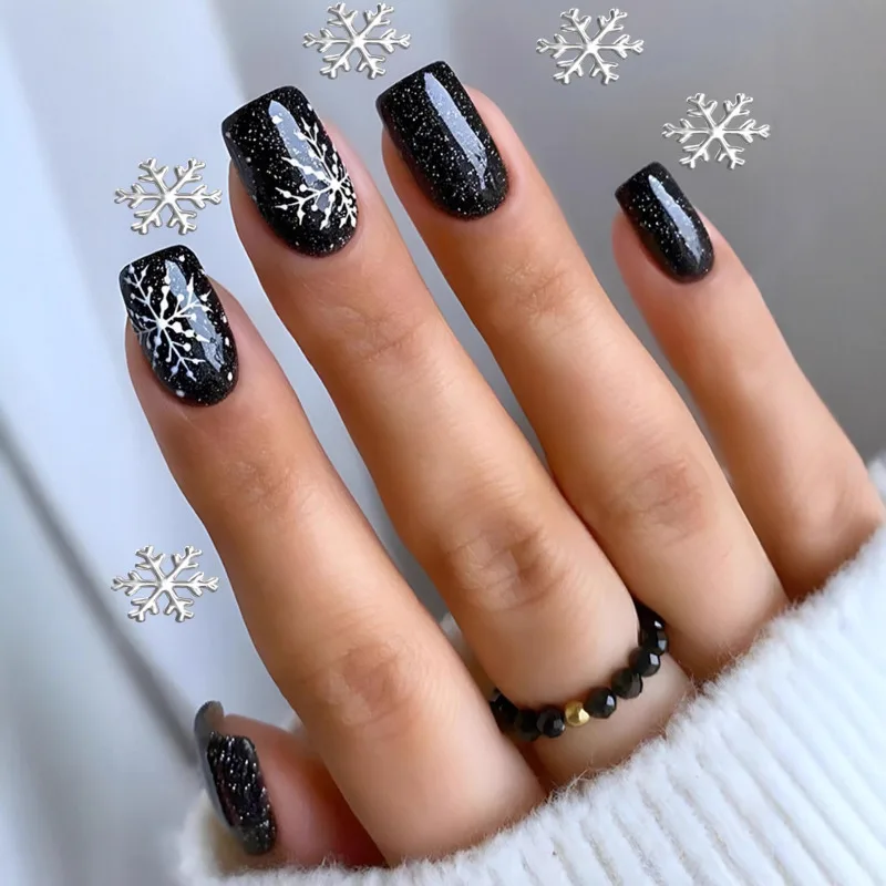 

24Pcs Fake Nails Christmas Collection Black Sweet & Cool Snowflake Short Square Press-On Nail Tips Perfect Gift for Girls