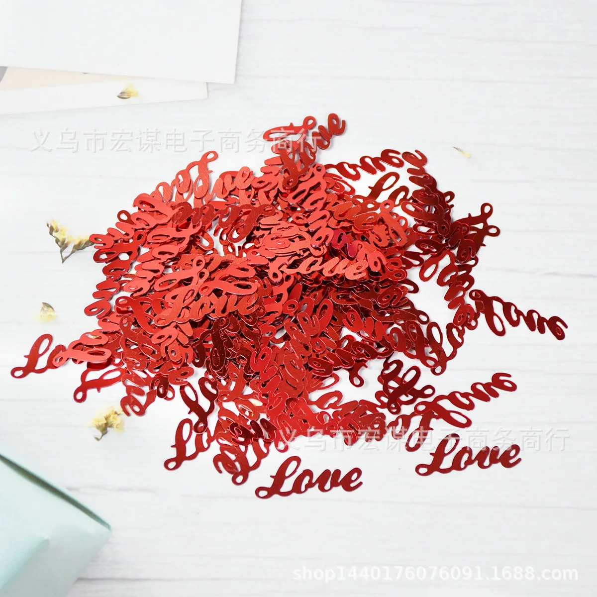 Розовый конфетти любовь конфет – обзор и цена Papercraft Supply Confetti