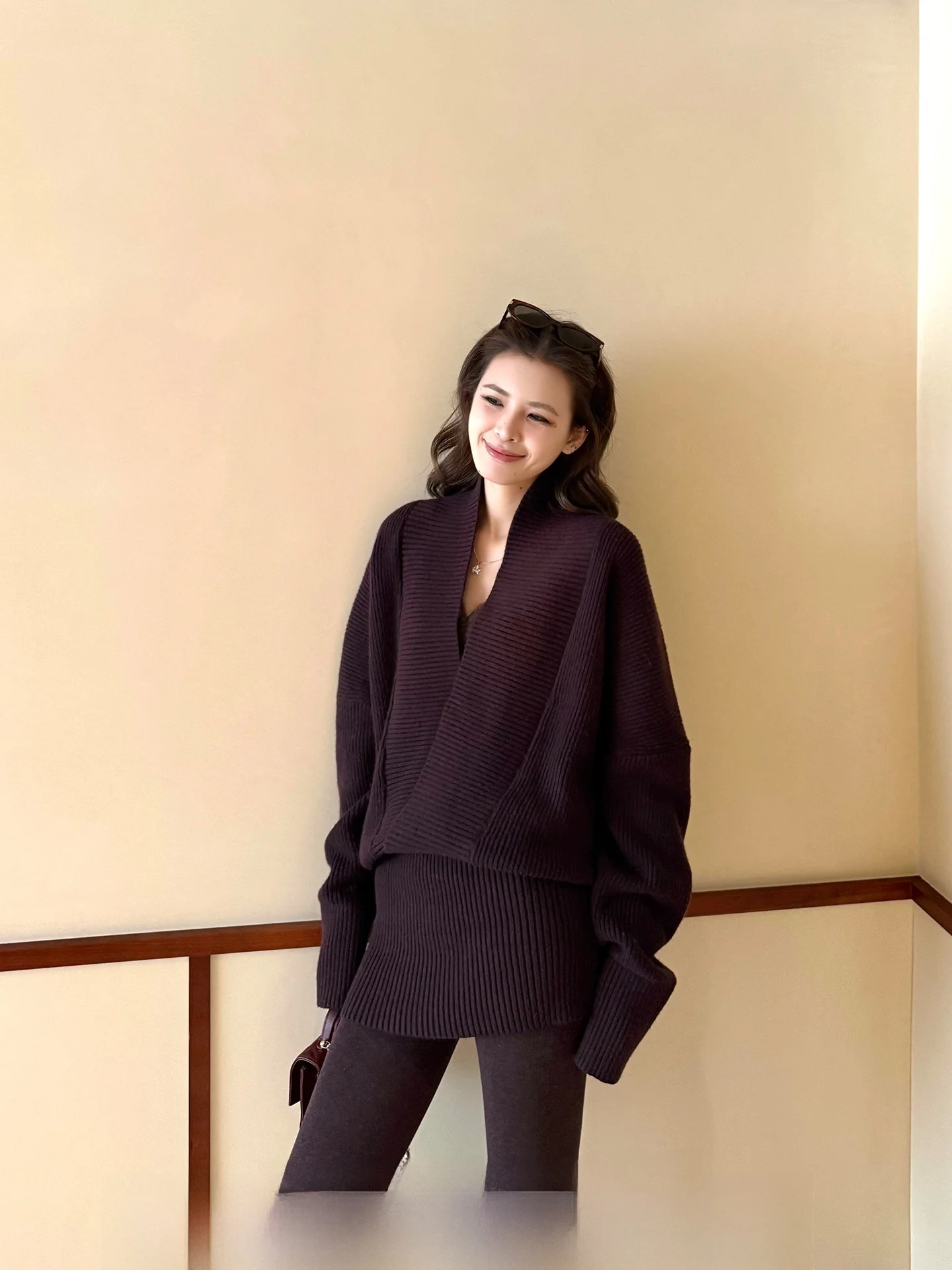 

Новая модель женского вязаного платья Xzichic Lazy Sle V-Ne с V-образным вырезом, облегающее, с длинным рукавом, для повседневной носки