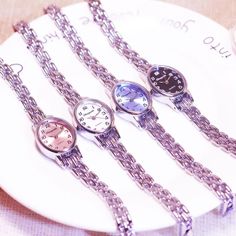 جديد عصري المرأة الفضة البيضاوي الفاخرة ساعة الموضة الإناث الفتيات طالب مكتب سيدة الساعات هدية عيد ميلاد الأم الساعات