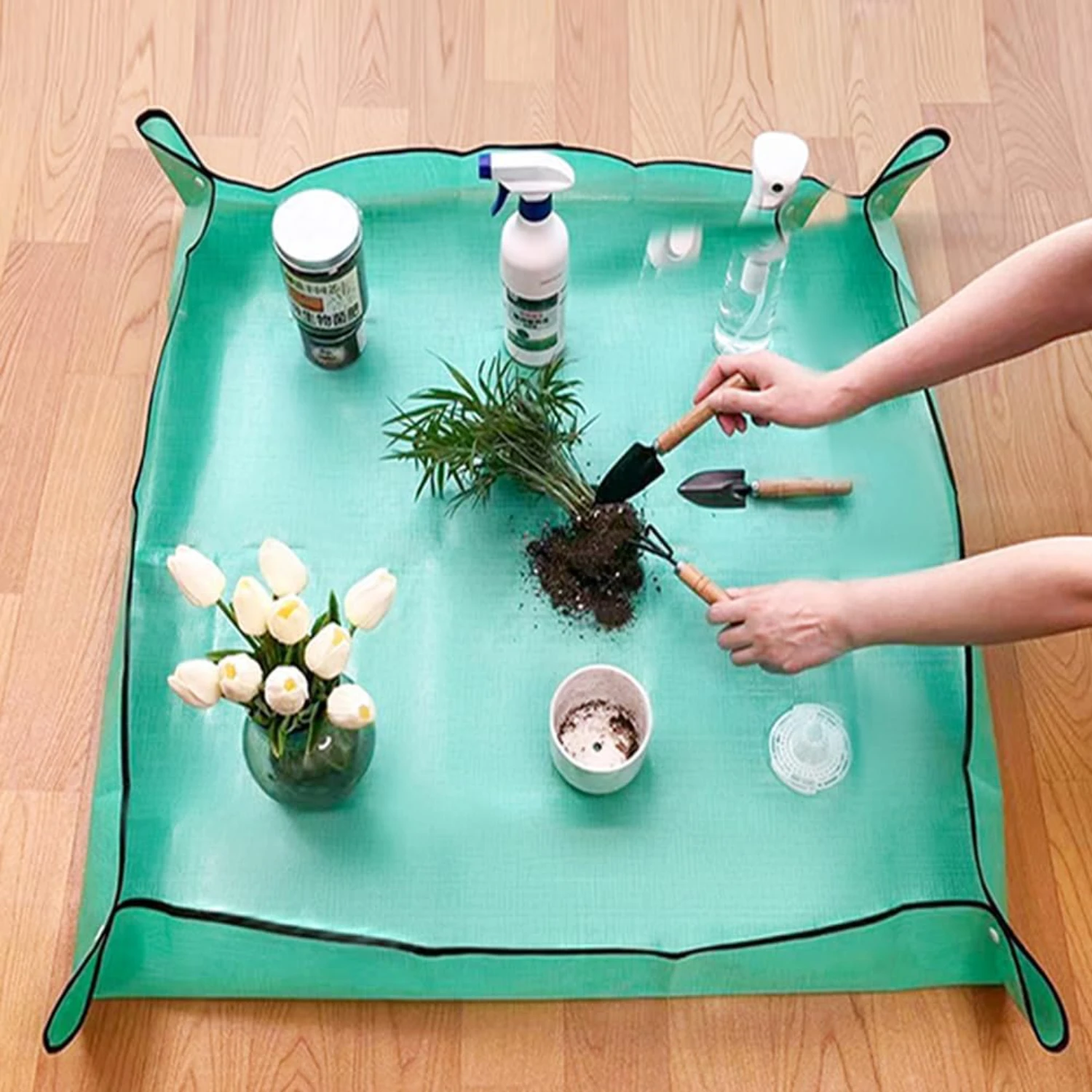 

Portable Waterproof Foldable Plant Repotting Mat for Delightful Indoor Gardening - Multifunctional Potting Tray and Gardening Ma