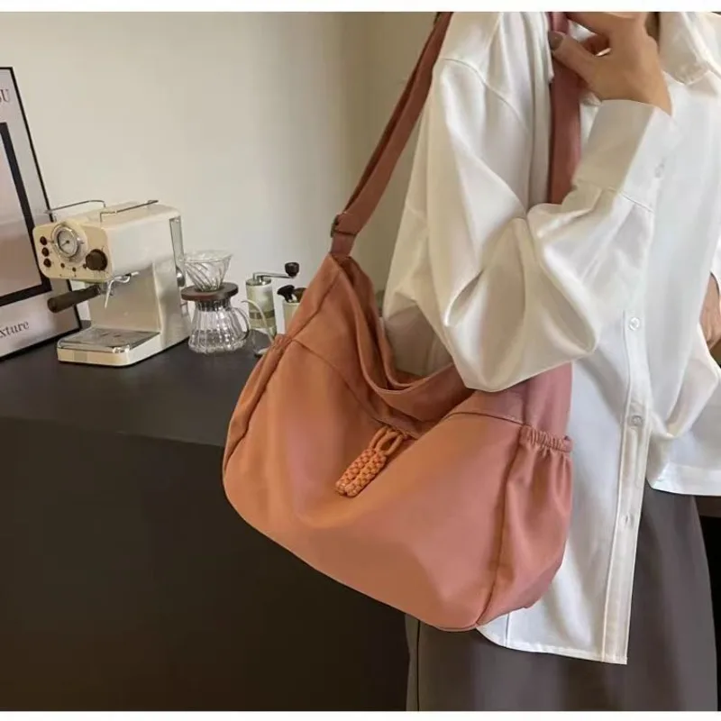 

Корейская простая сумка через плечо большой вместимости, женские сумки, брендовые сумки-мессенджеры для ранцев, женские сумки, тренд 2025, новинка