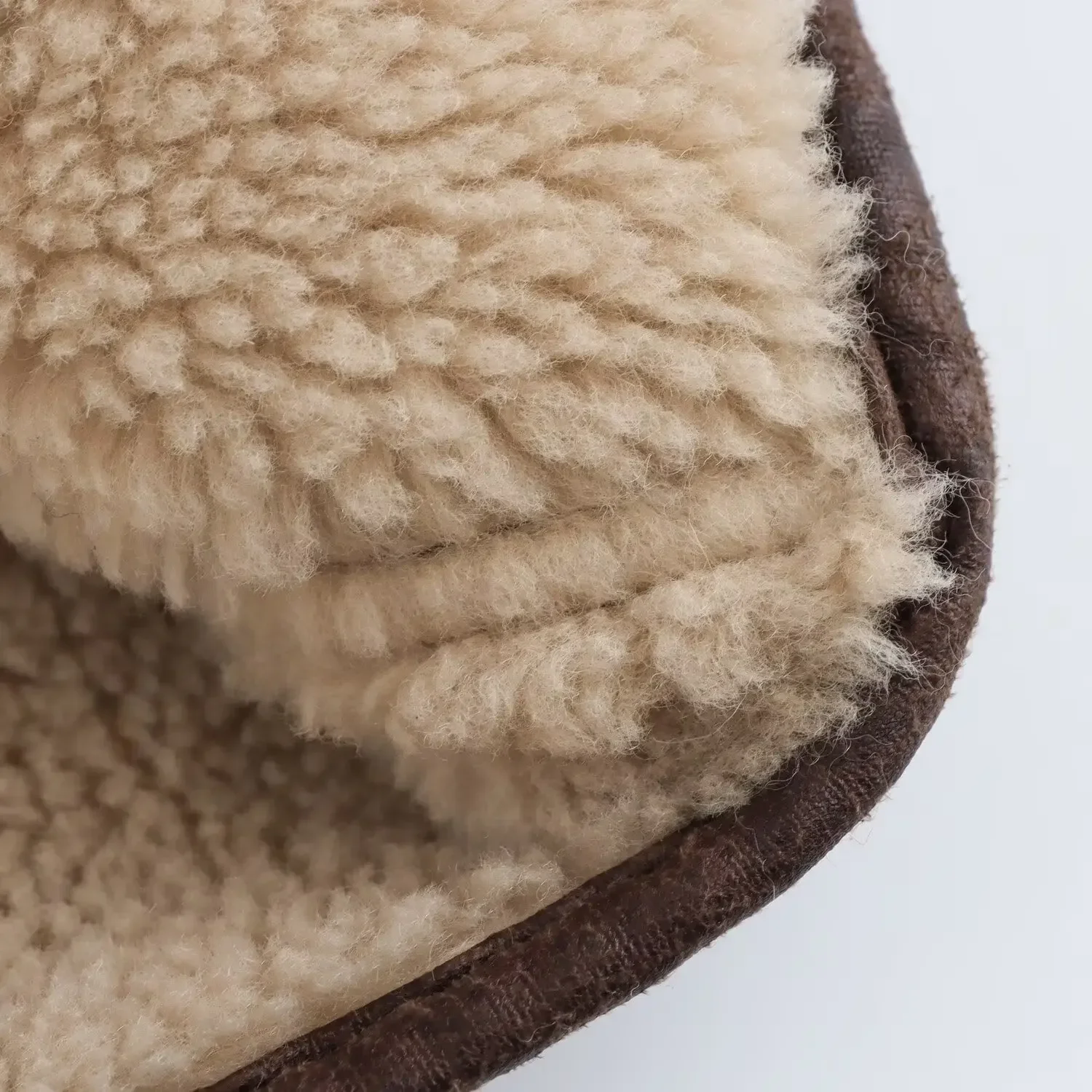 

2025 Winter Female Warm Overcoat Women Thick Oversize Faux Leather Fur Coat