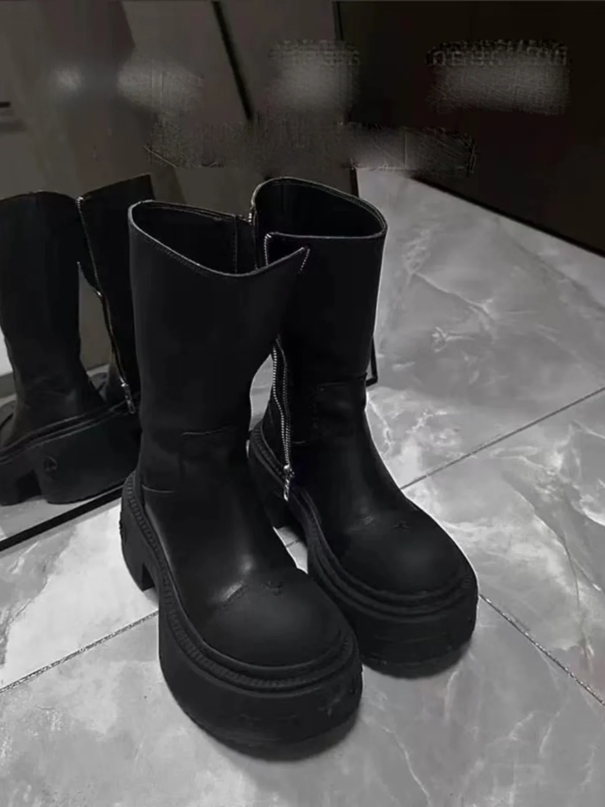 

Lamb Skin Version High Top Boots Women's Autumn Winter Faion Boots Increased Height round Toe Soft Comfortable Rubber Sole