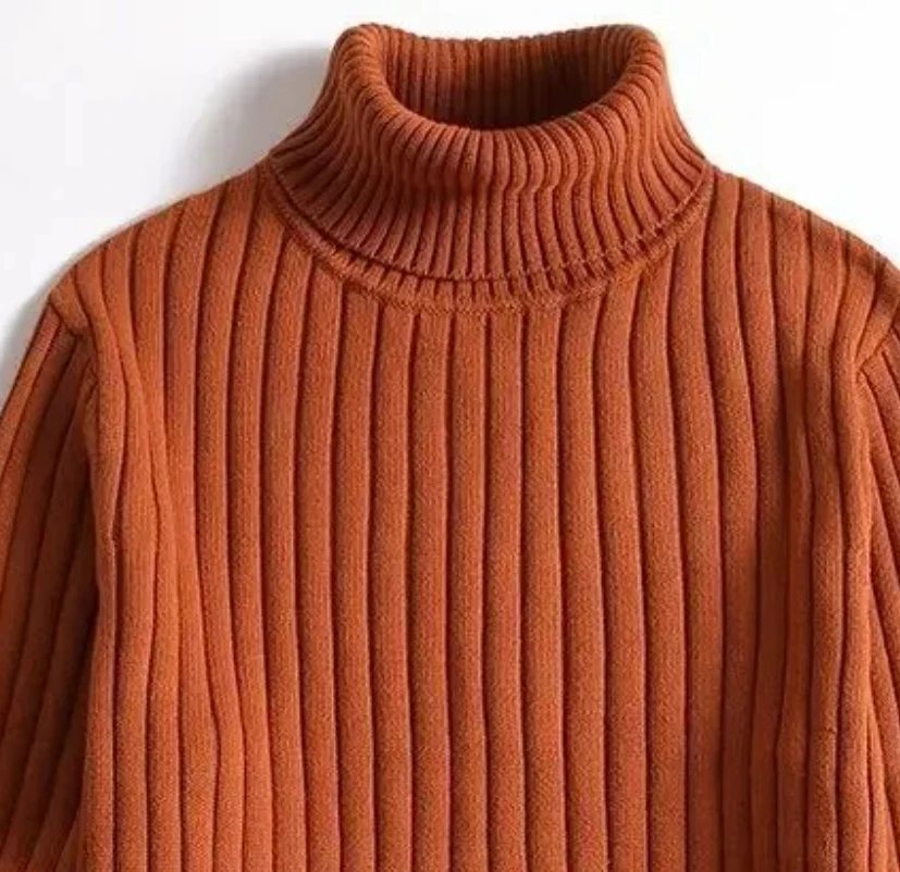 

American Style Simple and Casual Warm Solid Color Turtleneck Knitted Pullover Sweater for Young Men in Autumn and Winter.