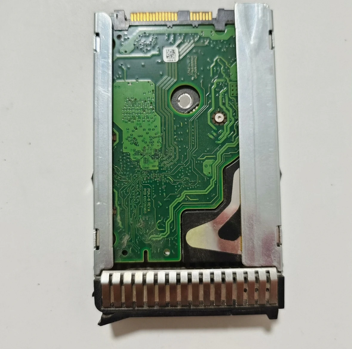 

Для серверного жесткого диска 00AJ092 00AJ091 600 ГБ 10K SAS X6 M5