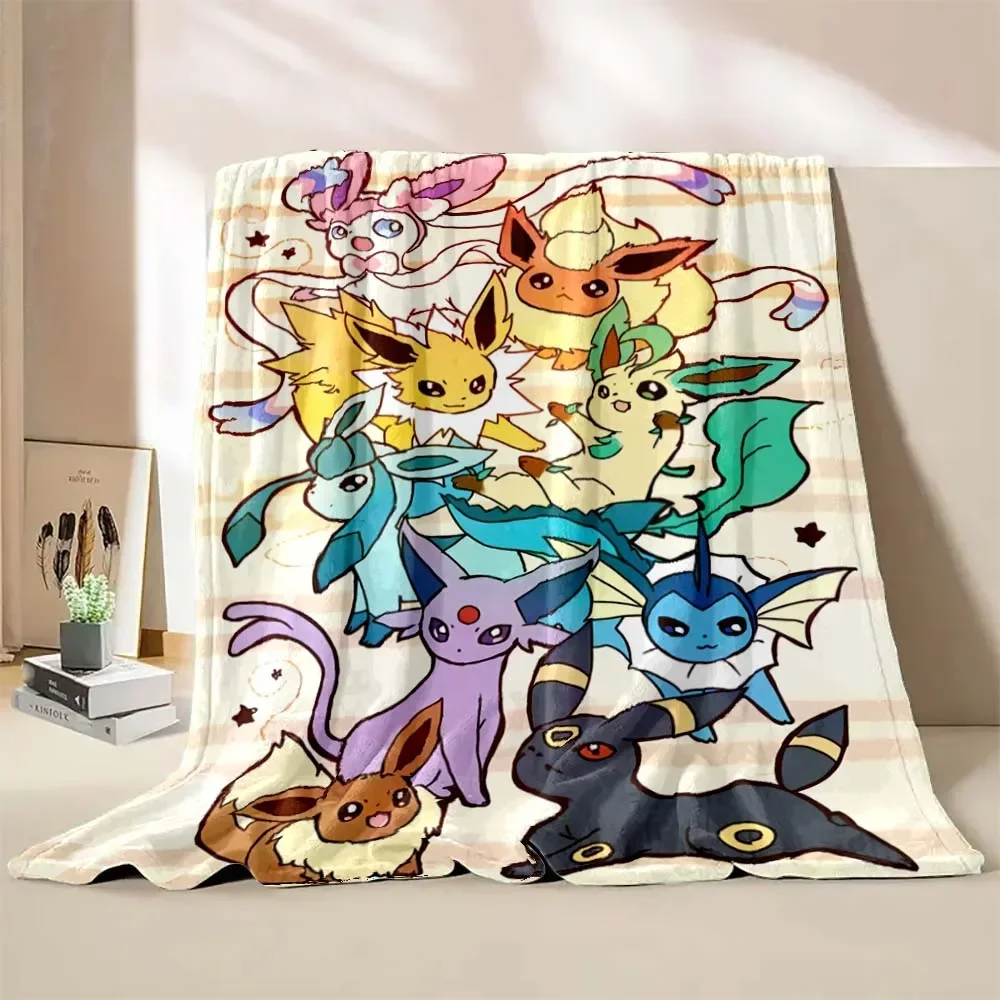 Coperta in stile giapponese Pokemon Flanella Coperta per la casa Divano Pausa pranzo Coperte Cartoon Eevee Anime Figure Bambini Bambini Studente