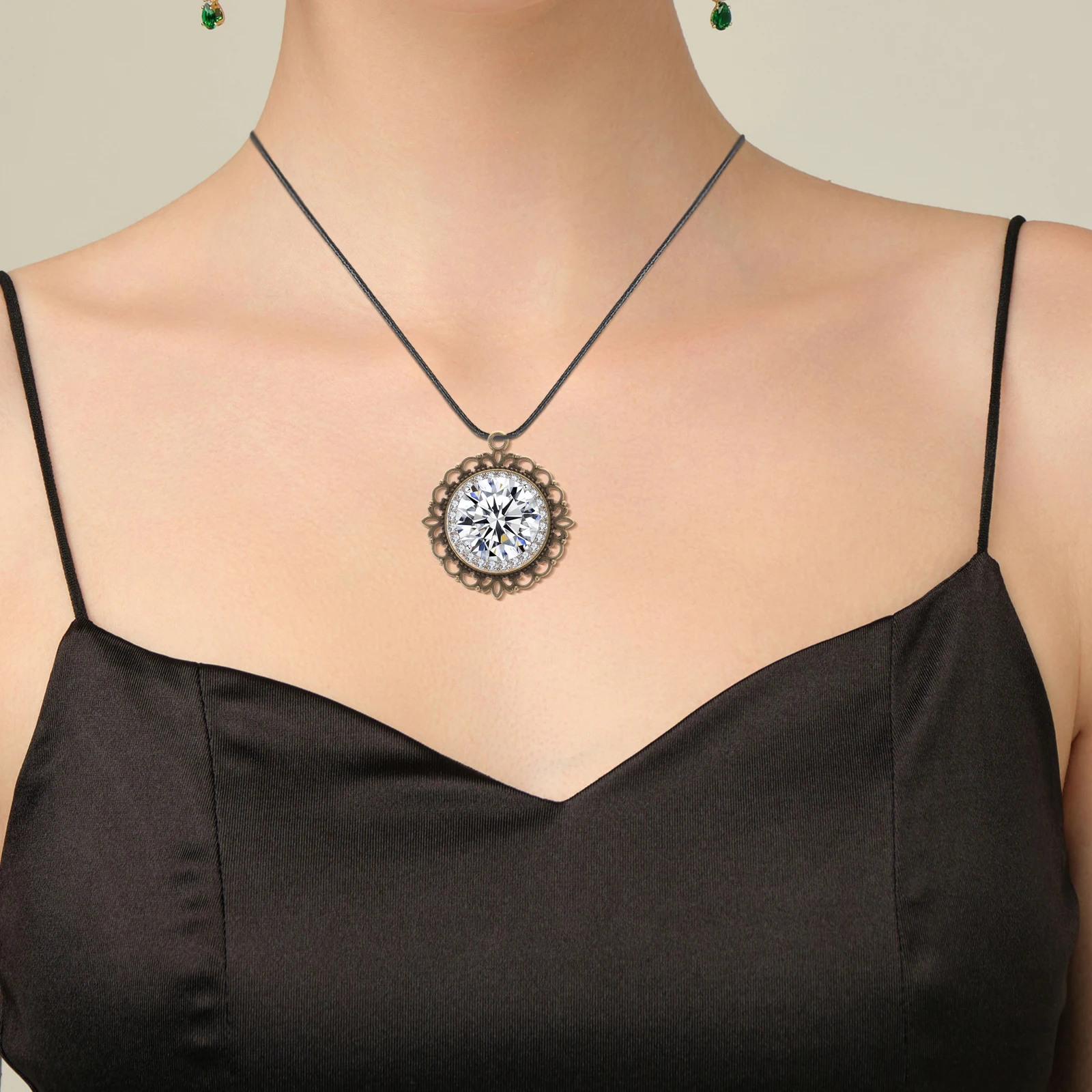 

10pcs Round Pendant Bases Retro Jewelry Accessories Durable Smooth Oval Metal Stamping Blank Bronze Plated Trays Mixed