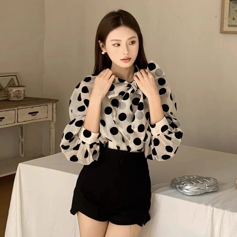 Korejpaa Korean Chic Blouses Women 2024 Spring New French Retro Round Neck Lace Up Bow Shirts Lantern Sleeves Polka Dot Shirt