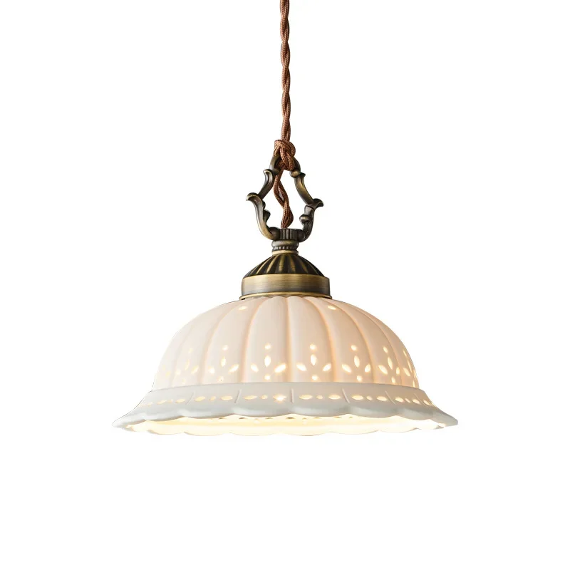 

Spaanse Mode LED Decor Patroon Hanglamp Luxe Koperen Keramische Thuis Lamp Slaapkamer Foyer Verlichtingsarmaturen Dropshipping