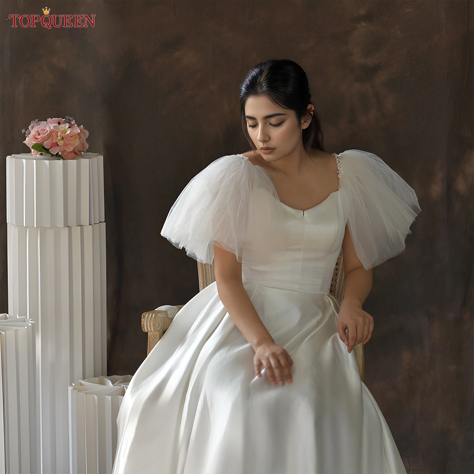 

Стильная короткая прозрачная сетчатая свадебная накидка TOPQUEEN со съемными рукавами для девичников, выпускных вечеров, путешествий MG55