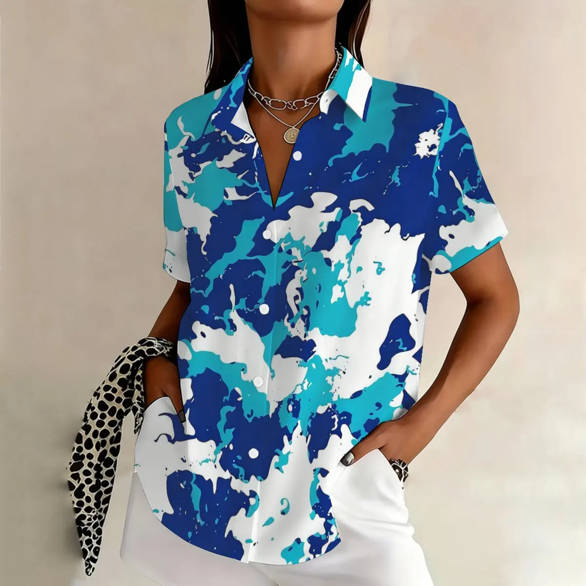 

Summer women's short-sleeve plus-size shirt, blue-and-white color block, fresh and unique, suitable for outdoor activities