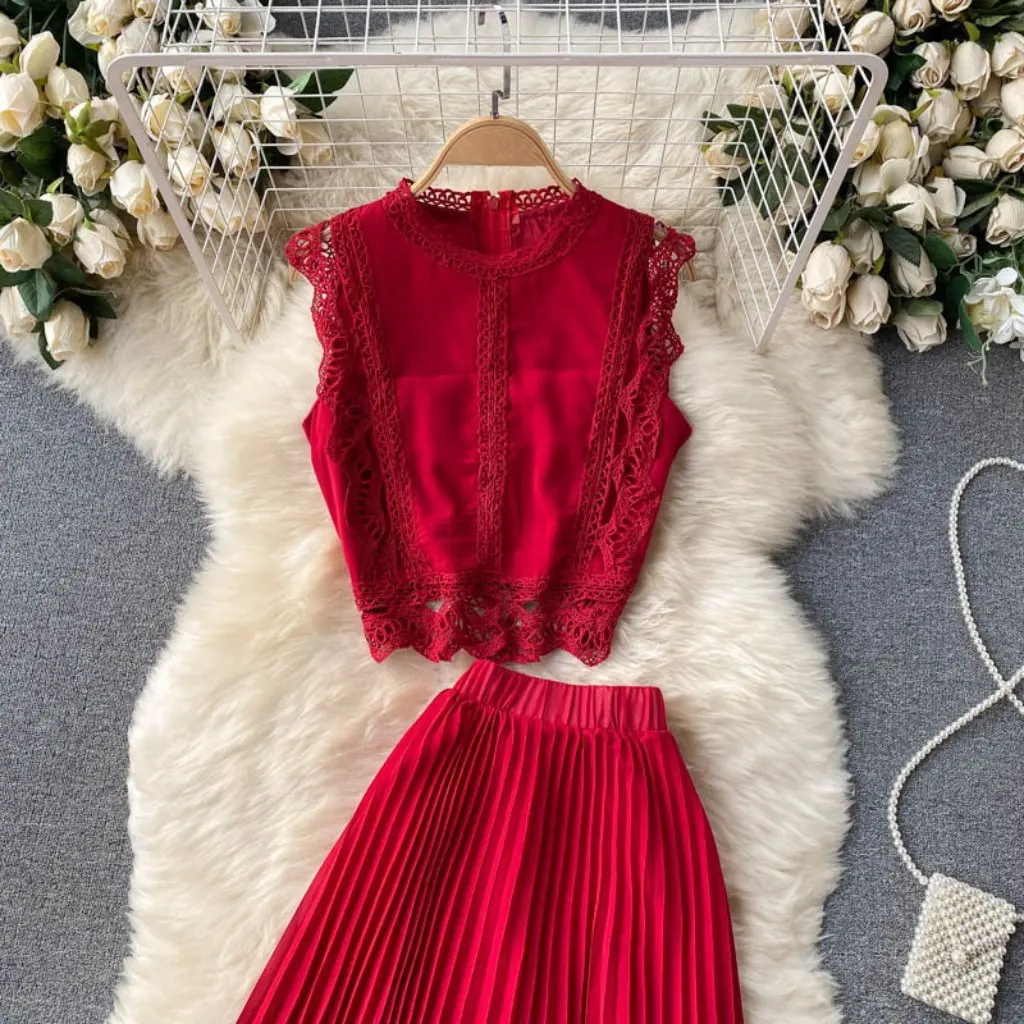 

Summer Seaside Vacation Women's Outfit Set Lace Top And High Waist Slimming Chiffon Skirt Two-Piece Ensemble