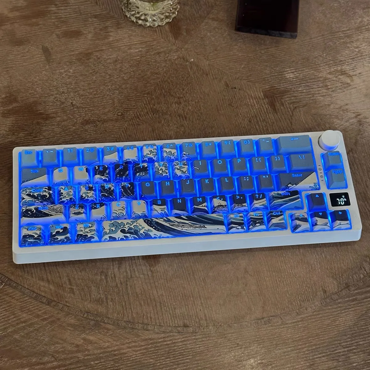 Tecla translúcida Ukiyoe Coral Sea, la gran ola de Kanagawa Cherry Profile PBT Dye-Sub para teclado mecánico para jugar