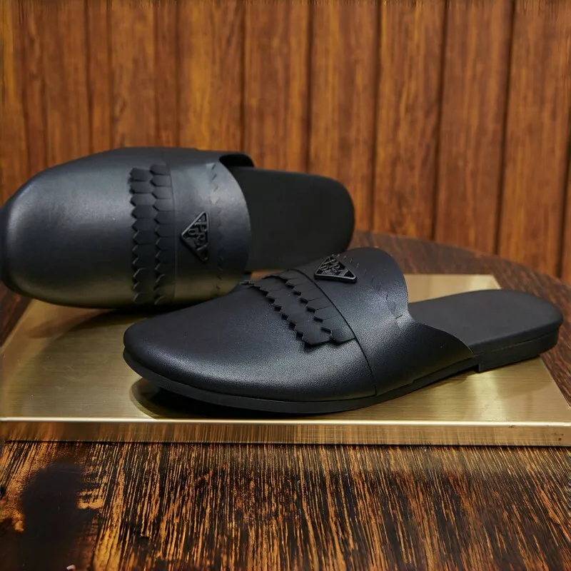 

Summer High-end Genuine Leather Slippers Baotou Slippers Men's European Station Fashionable Outer Wear Mueller Slippers Men