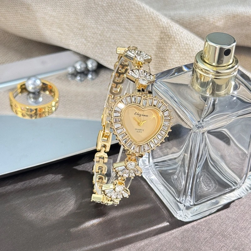 New Love Set Zircon Small Skirt Simple Fashionable Exquisite High End Bracelet for Women Quartz Watch