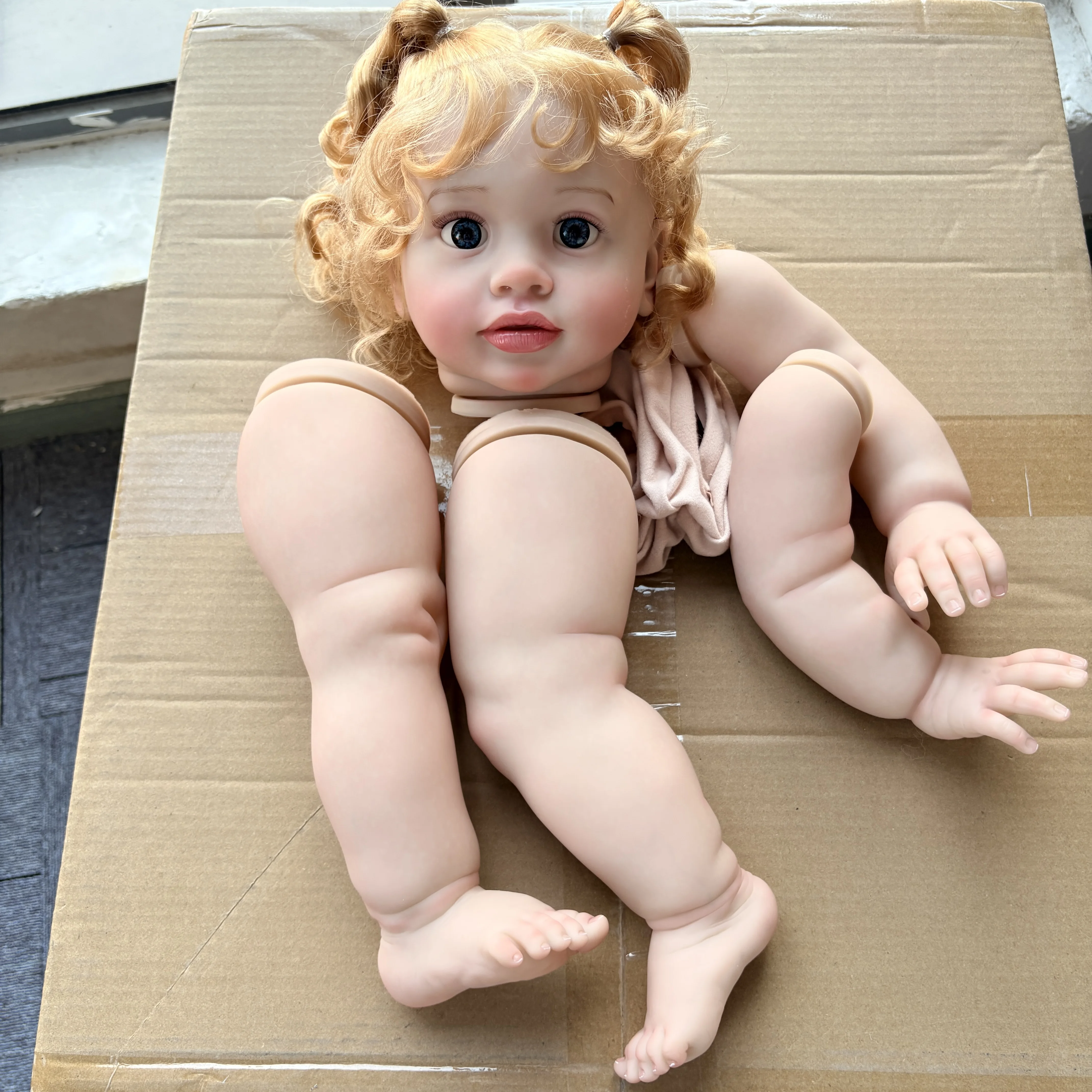 26Inch Unfinished Doll Parts Huge Size Lifelike Baby Toddler Reborn Pippa Blond Hair Doll with Cloth body and Eyes DIY Kits