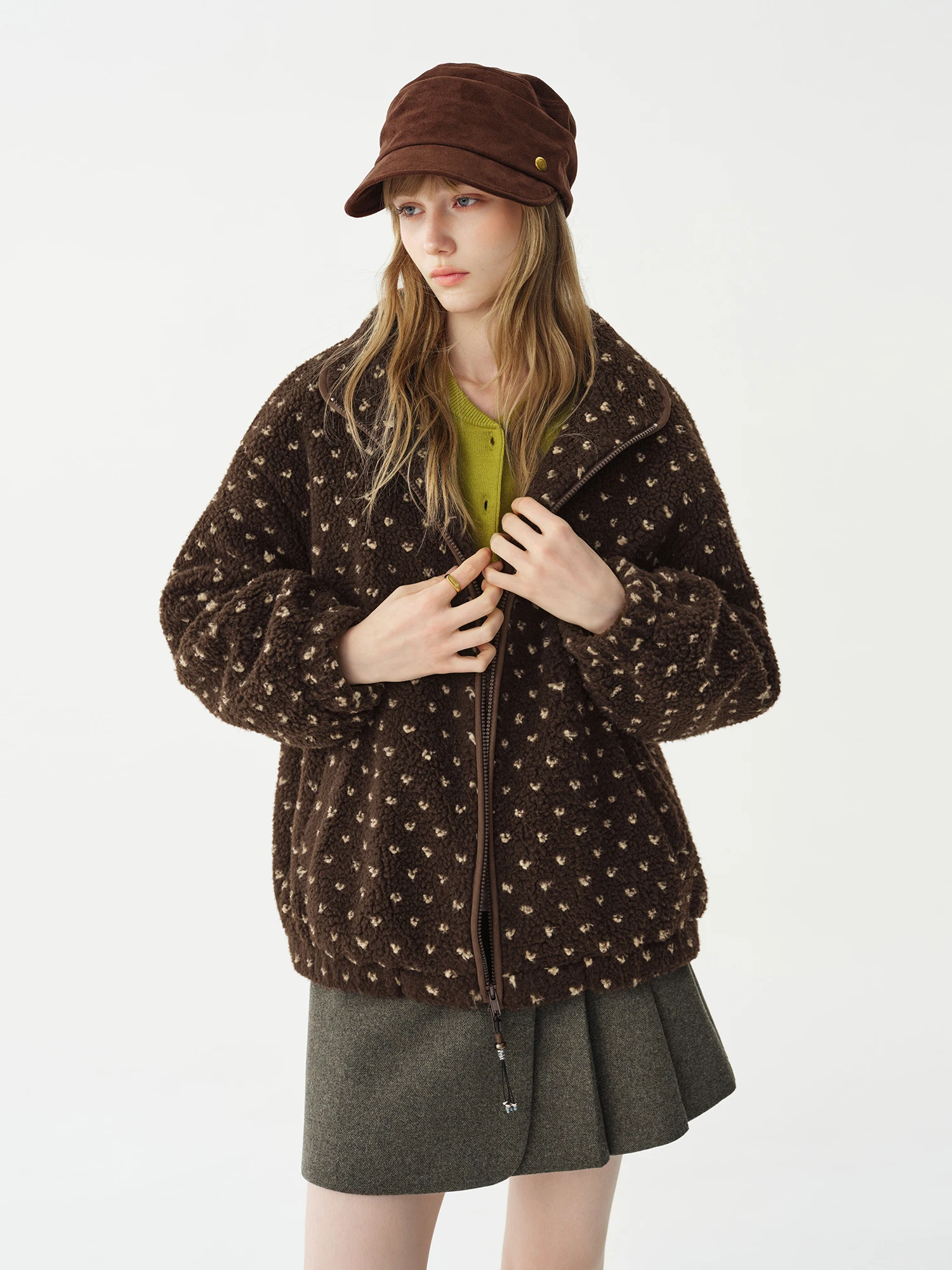 FSLE 2026 Winter Women's Korean-Inspired Stand Collar Sherpa Cropped Relaxed Jacket - Soft Cozy Chic Outerwear for Daily Wear
