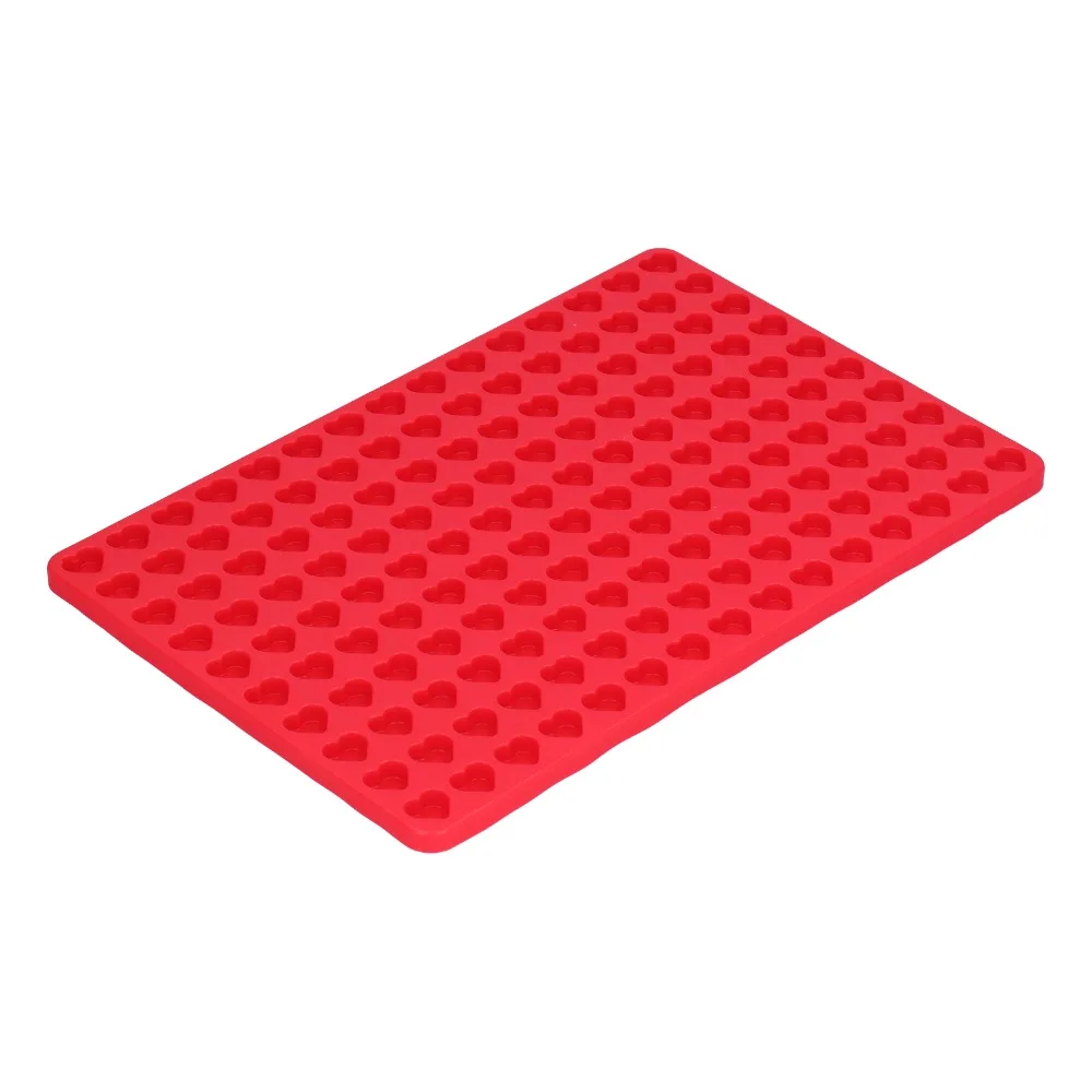 Silicone Silicone Mold Red High Temperature Tough Candy Chocolate Mold Freeze Dry Available Heart Shape Dog Biscuit Mold