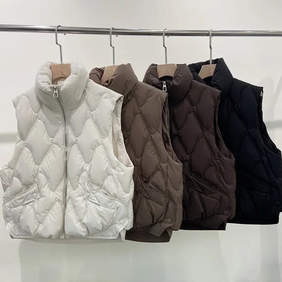 

2025 Autumn and Winter White Duck Down Fashionable Women's Down Vest Commuting Windproof Vest