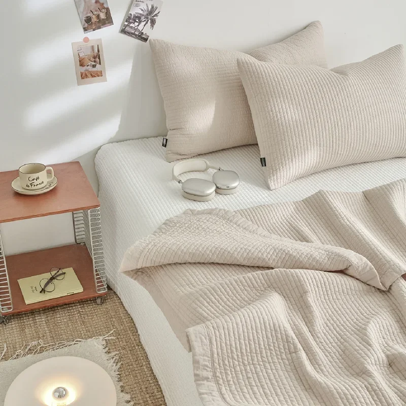 3Pcs Solid Cotton Quilted Coverlet Set, 60S Reversible Bedspread with Antibacterial Fill, Enzyme Washed Soft Blanket