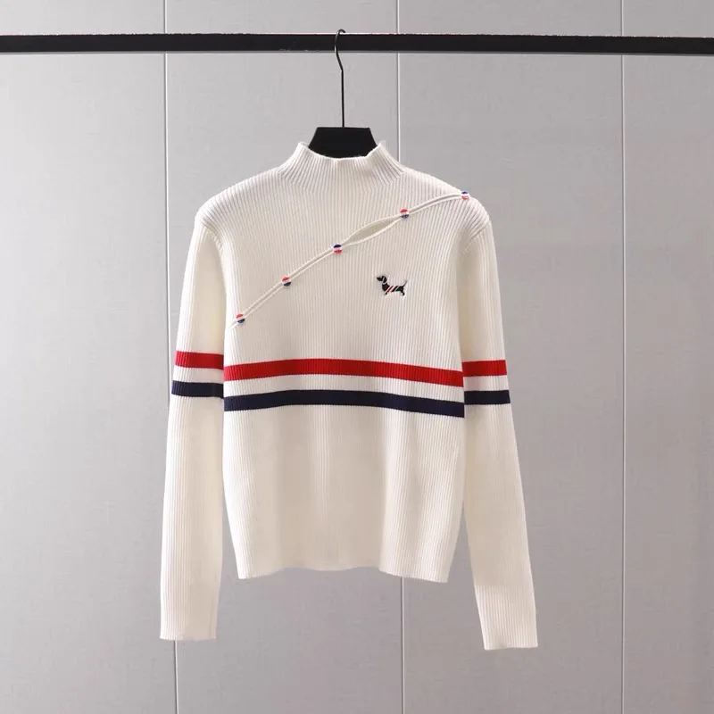 

Autumn Winter Oblique Edge Buckle Knitted Sweaters Fashion Vintage Slim Striped Commute Pullovers Women Puppy Embroidery Jumper