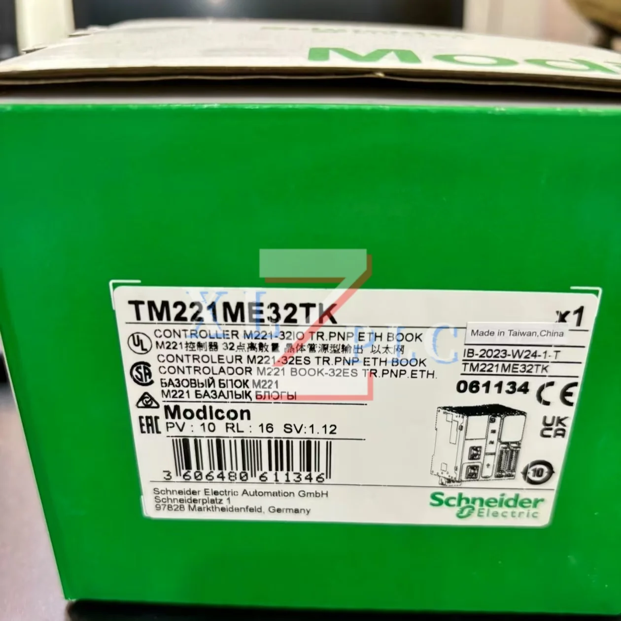 

PLC module TM221ME32TK TM241C24R new in stock