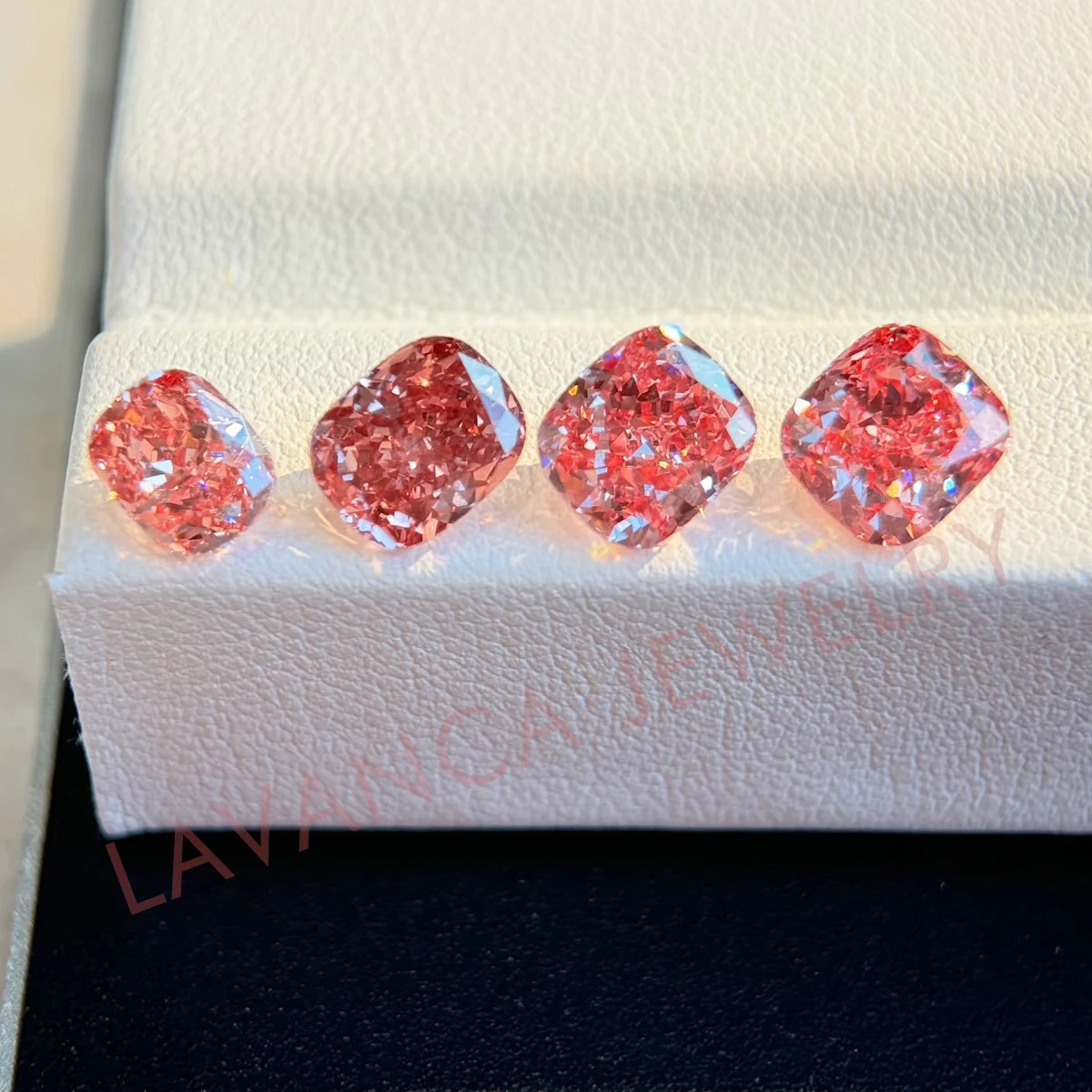 0.5-5.0ct Pink Cushion Lab Grown Diamonds CVD/HPHT IGI Certified Lab Created Diamond Vivid Pink Lab Loose Stones For Jewelry