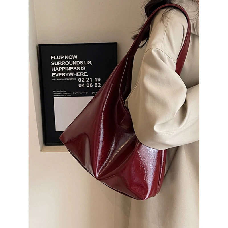 Korean Vintage Tote Bag Women\'s 2024 New High-grade Sense Simple Soft Leather Commute Underarm Bag Large Capacity Shoulder Bag