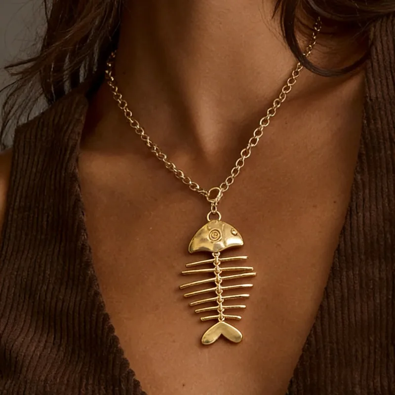 

[Vintage Fish Bone Pendant Necklace] Unique ocean-inspired fish skeleton design, a niche and trendy accessory