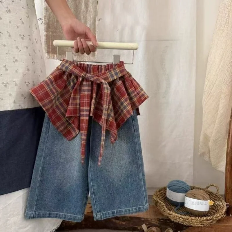 

Girls' Pants 2026 New Stylish Little Girl Super Good-looking Retro Red Checkered Lace Up Fart Curtain Denim Skirt Pants