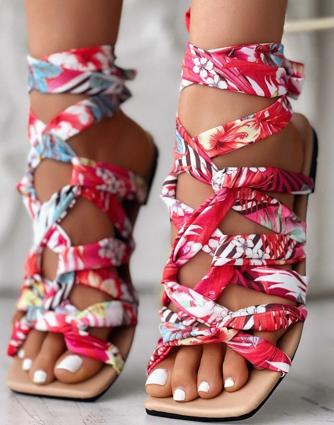 

Floral Print Tied Detail Criss Cross Square Toe Flat Sandals