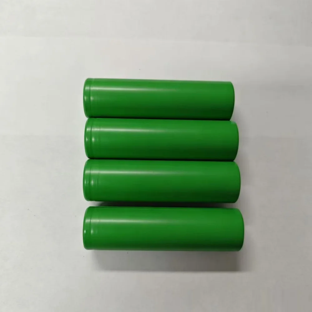 

3.7V 2500mah 18650 Battery For Samsung 25R INR 18650 20A Li-ion Battery Replacement External Battery+Charger